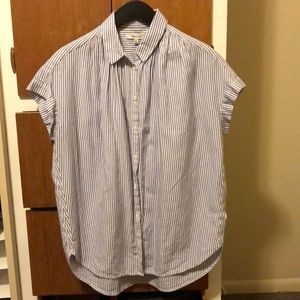 Madewell short-sleeve button up (central shirt)